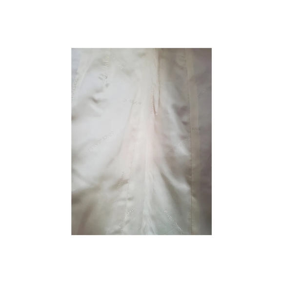 Luxury Dolce & Gabbana 100% Silk Creme Coat
